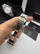 Tudor Black Bay Pro GMT 39mm - Aço - Mostrador Preto