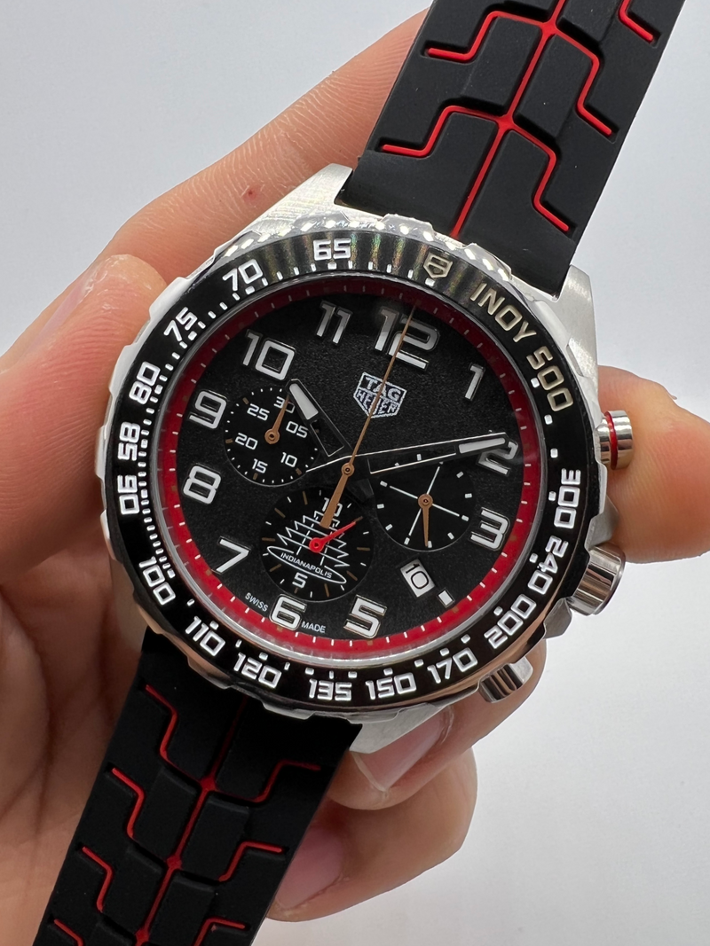 TAG Heuer Formula 1 Chronograph x INDY 500, Quartzo, 43 mm, Aço, Puls. Borracha