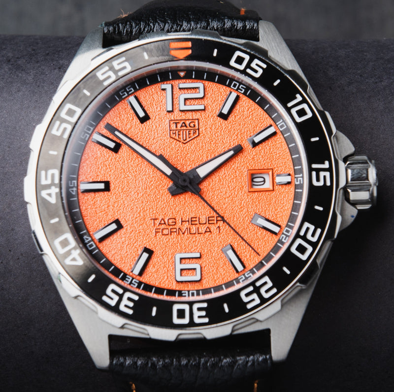 Tag Heuer F1 43mm Aço Mostrador Laranja Luneta Preta