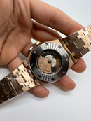 Audemars Piguet Royal Oak 39mm Aço Rose Mostrador Azul Bezel e Pulseira Aço Rose