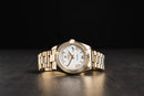 Rolex Day-Date 40mm Dourado, Mostrador Branco Luneta Canelada