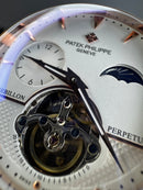Patek Phillippe Turbilhão 42mm Aço Rosê Mostrador Branco, Pulseira Couro