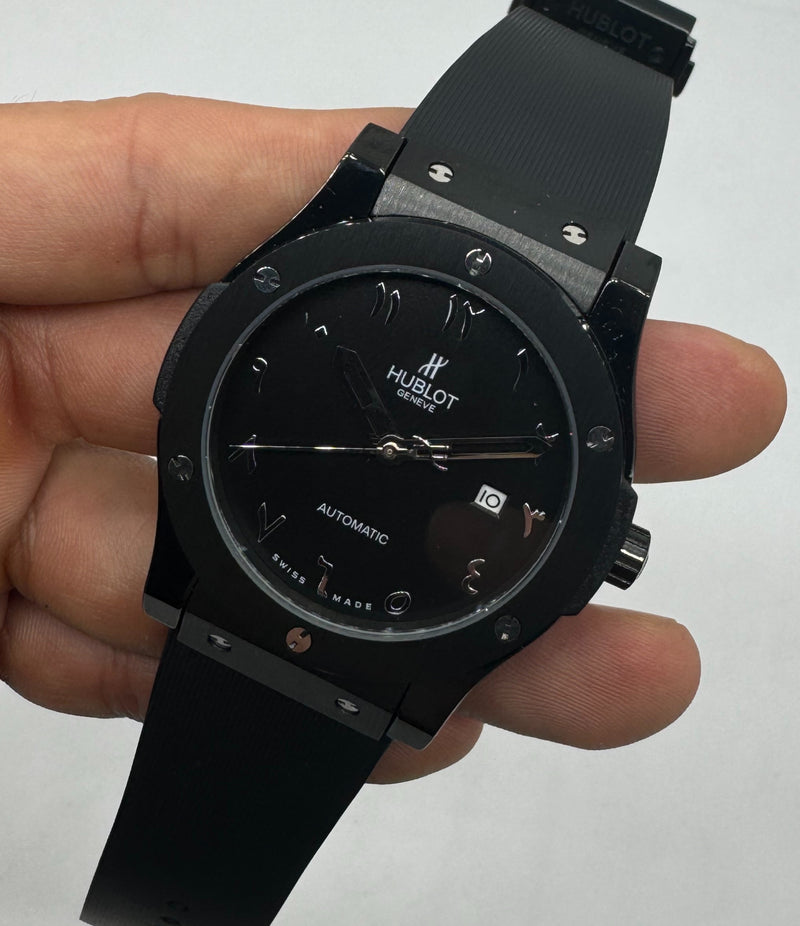 Hublot Classic Fusion Aço/OxBlack 45mm, Mostrador Preto, Sifras Árabe
