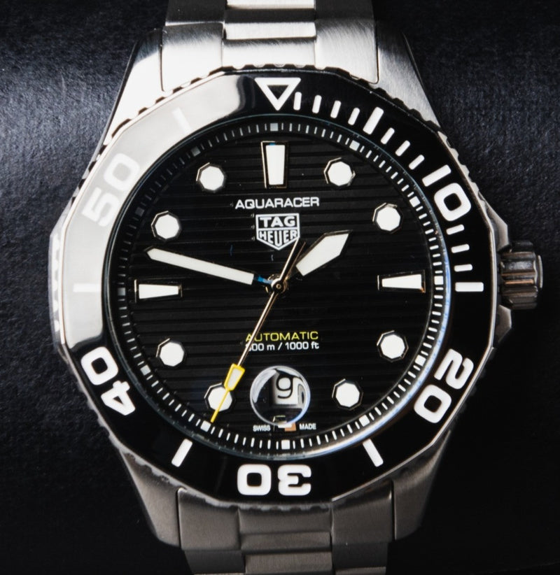 Tag Heuer Aquarecer 300, 43mm, Aço, Mostrador Preto, Bezel Preto