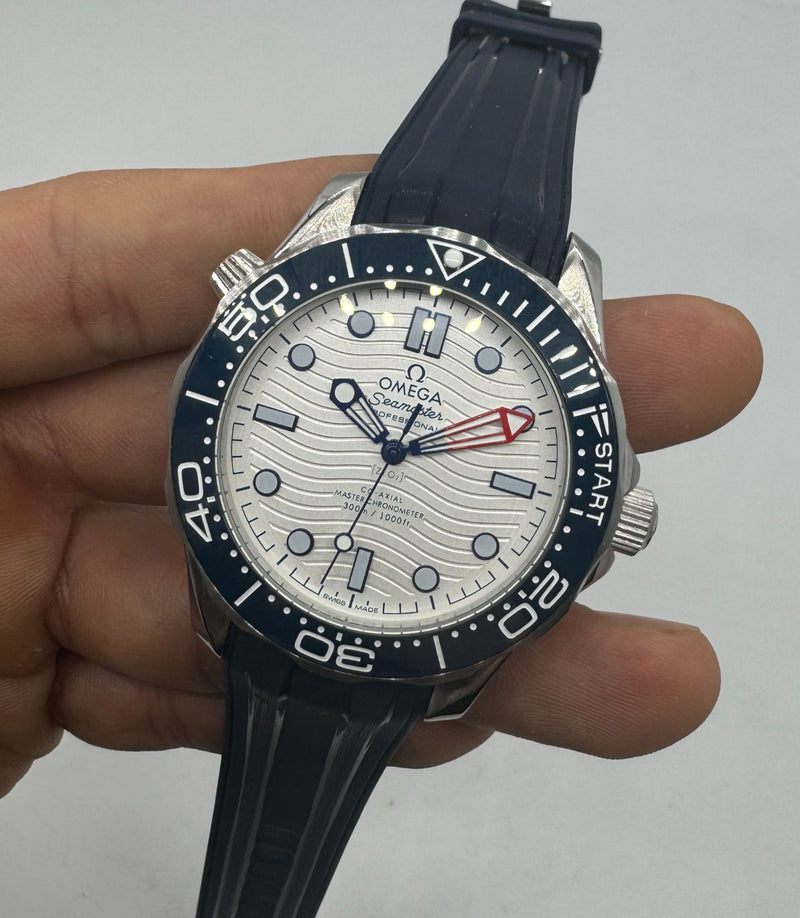 Omega Seamaster Co-Axial 40mm Mostrador Branco - American Cup 2024