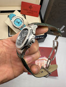Patek Philippe Nautilus 39mm, Mostrador Verde, Pulseira Couro