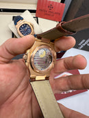 Patek Philippe Nautilus Fases da Lua 40mm, Aço/Rose, Mostrador Prata