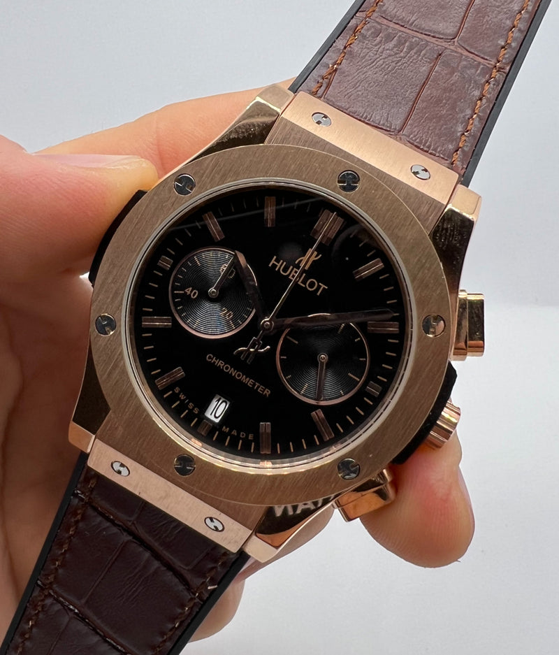 Hublot Classic Chrono 45mm Aço/Rosê Mostrador Preto Pulseira Couro com Borracha