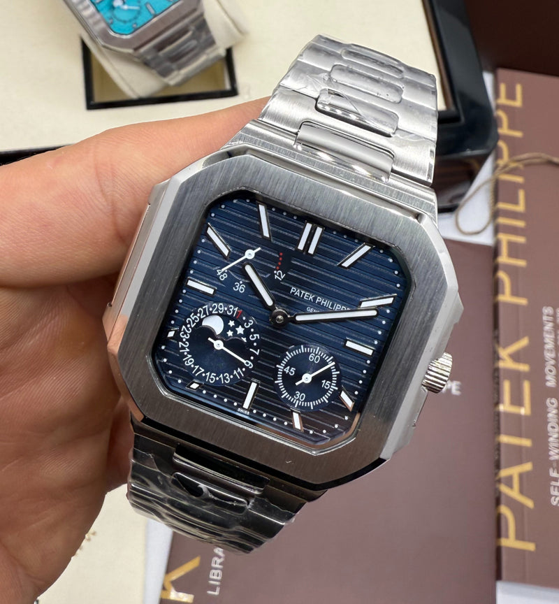 Patek Philippe Cubitus Aço, Fases da Lua 42mm, Mostrador Azul