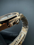 Patek Philippe Nautilus 39mm, Mostrador Branco, Pulseira Aço Rosê