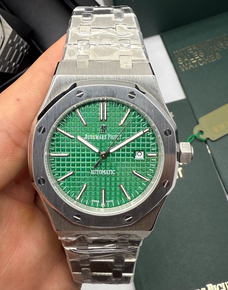 Audemars Piguet Royal Oak 41mm Aço Mostrador Verde Bezel Aço Pulseira Aço