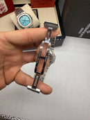 Patek Philippe Nautilus Fases da Lua 40mm, Aço, Mostrador Azul