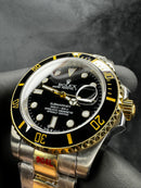 Rolex Submariner Date 41mm Aço/Dourado Mostrador Preto Luneta Preta