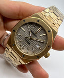 Audemars Piguet Royal Oak 41mm Dourado Mostrador Cinza Bezel e Pulseira Dourado
