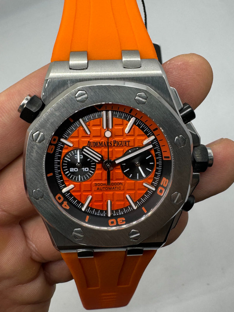Audemars Piguet Royal Oak Offshore Diver Chrono 43mm, Mostrador Laranja