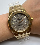 Audemars Piguet Royal Oak 41mm Dourado Mostrador Cinza Bezel e Pulseira Dourado