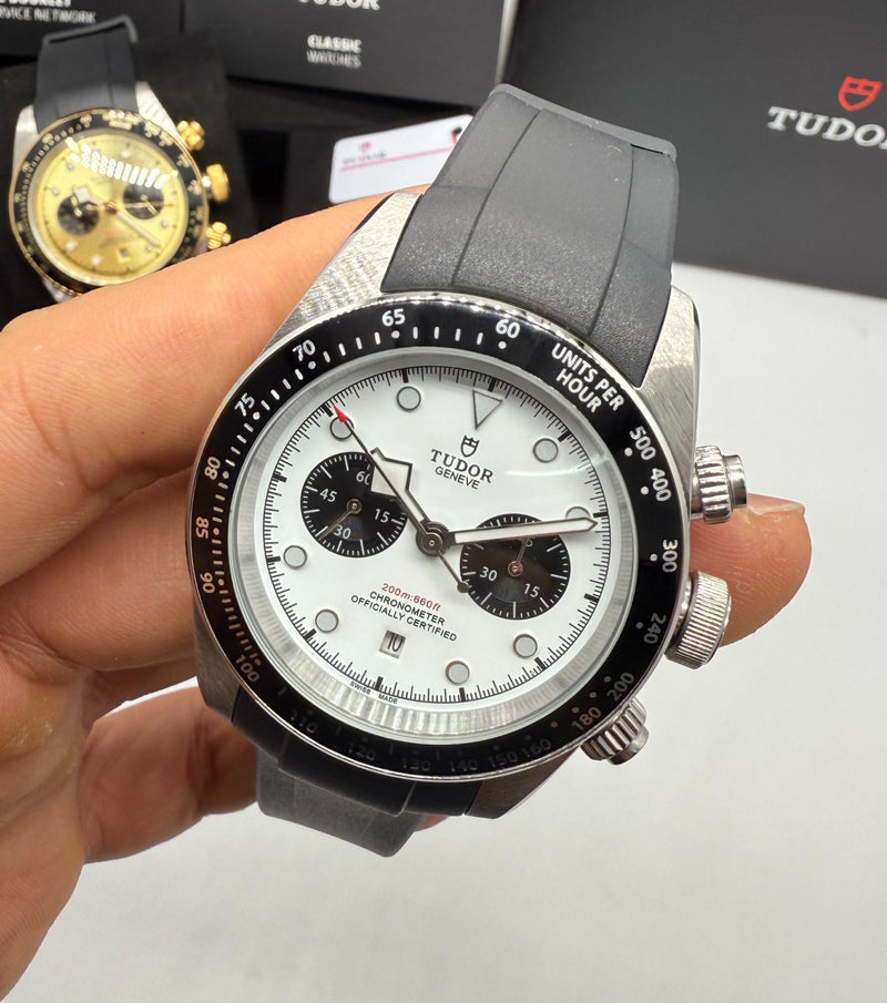 Tudor Black Bay Chrono Aço 41mm, Mostrador Branco - Borracha