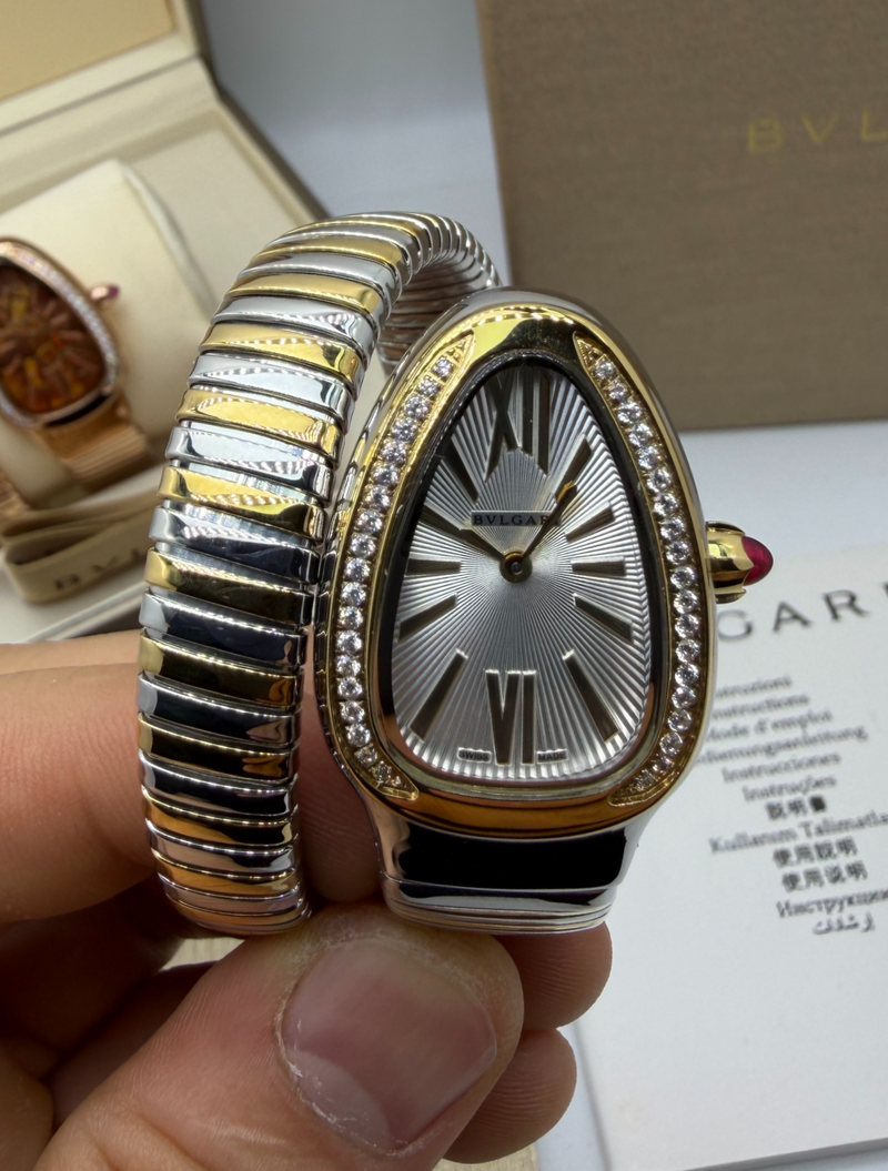 Bvlgari Serpenti Tubogas 01 Volta 35mm Aço/Dourado Mostrador Cinza - Cravejado
