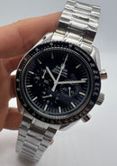 Omega Speedmaster Dark Side of the Moon Aço 44mm