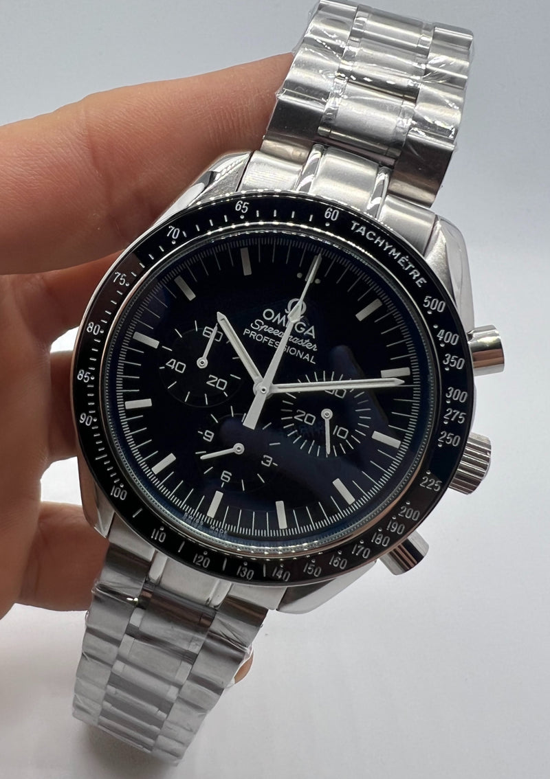 Omega Speedmaster Dark Side of the Moon Aço 44mm