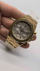 Audemars Piguet RoyalOak 41mm Dourado Mostrador Cinza Bezel Aço