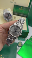 Rolex Datejust Aço 41mm, Mostrador Prata, Pulseira Jubilee - CLONE