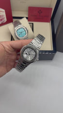 Patek Philippe Nautilus Fases da Lua 40mm, Aço, Mostrados Prata