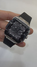 Hublot Square Bang Aço 44mm, Mostrador Cinza Esqueleto