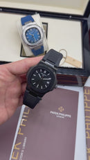 Patek Philippe Nautilus 39mm, Mostrador Preto, Pulseira Borracha